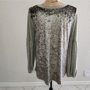 KORI VELVET backed super soft lantern sleeve‎ tunic size medium